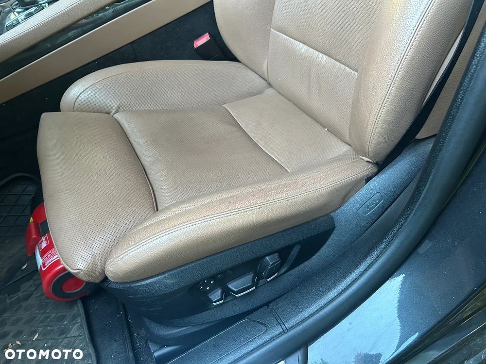 BMW Seria 7 740d - 15