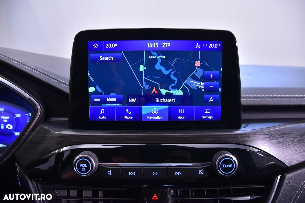 Ford Kuga - 22