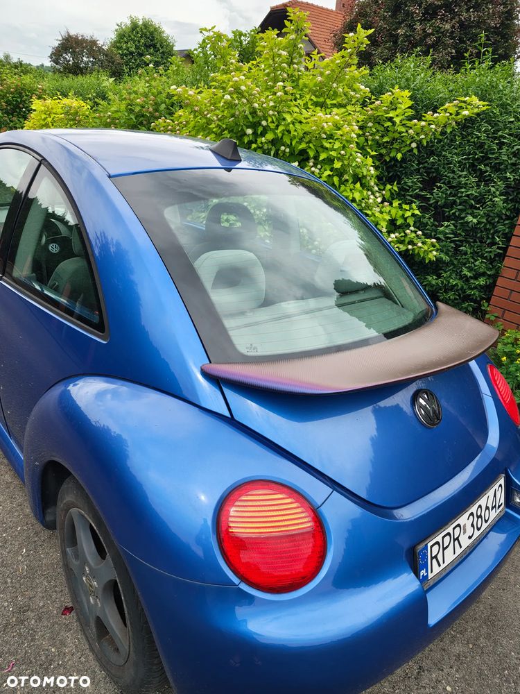 Volkswagen New Beetle 2.0 - 5