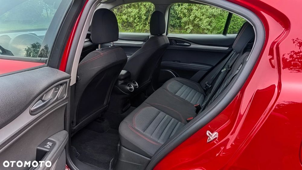 Alfa Romeo Stelvio 2.0 Turbo Q4 - 16