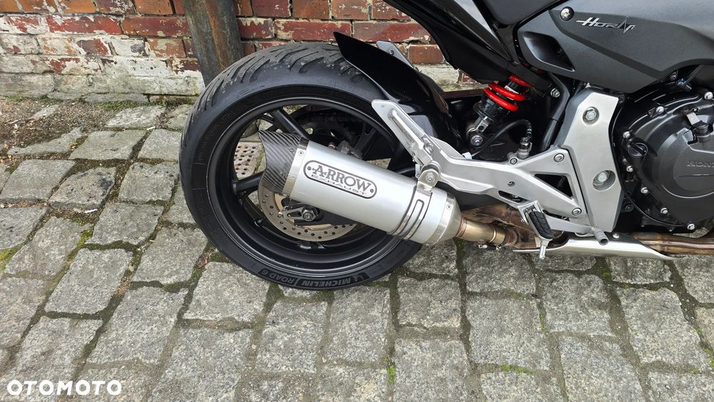 Honda Hornet - 28