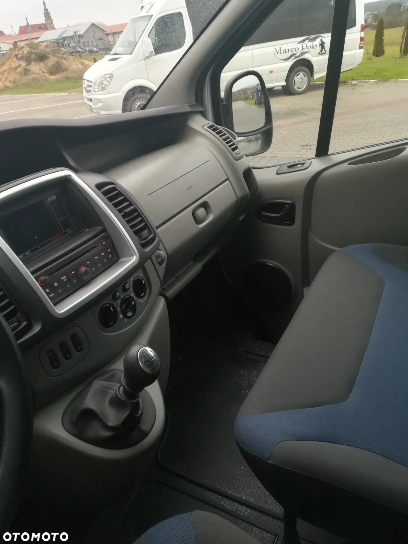 Renault Trafic - 14