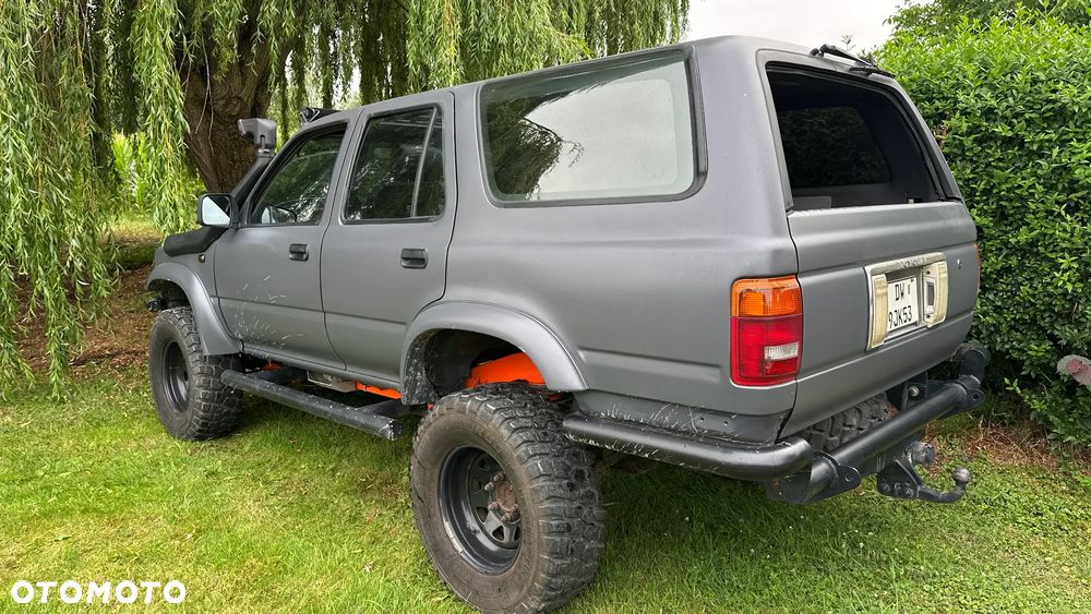 Toyota 4-Runner - 26
