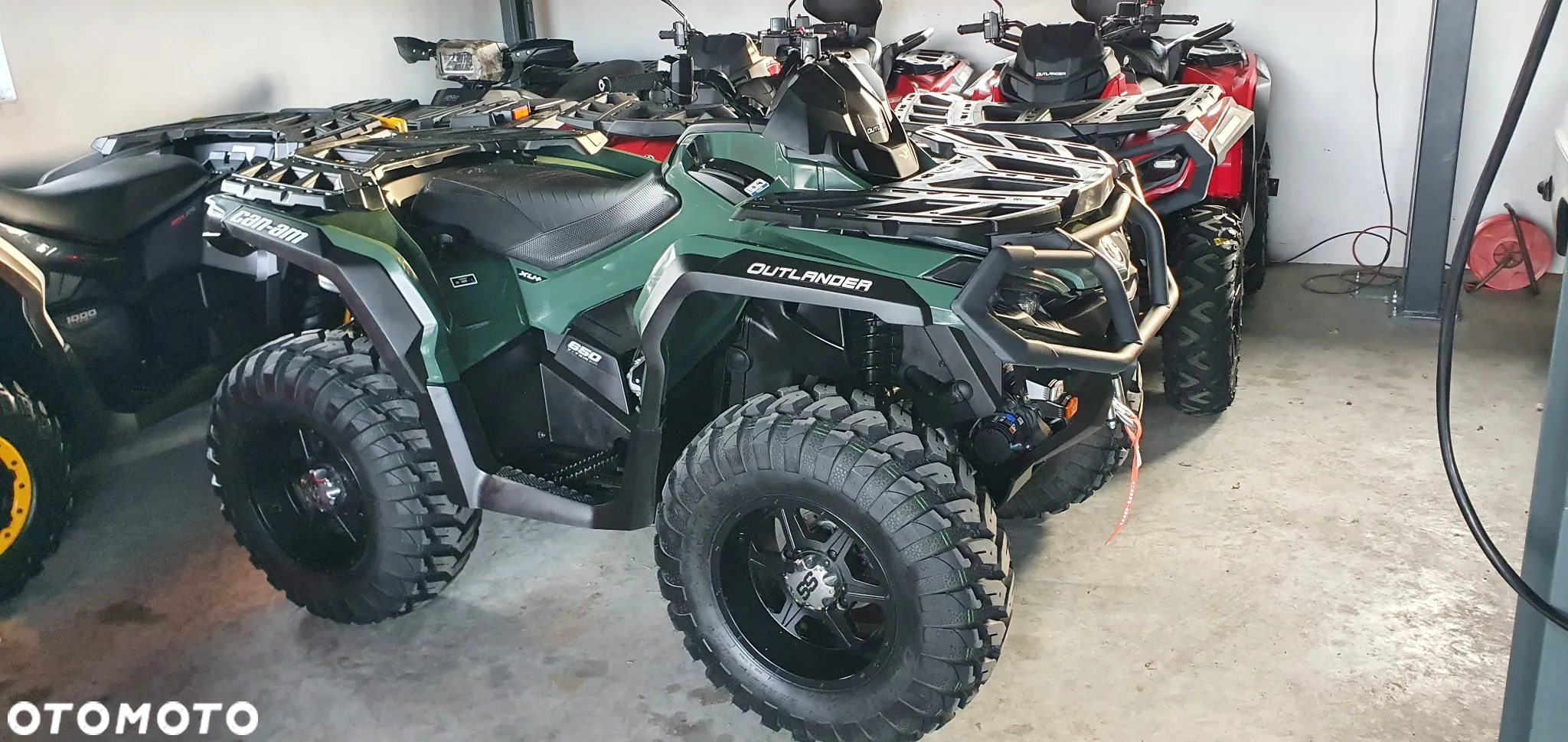 Can-Am Outlander Max - 10