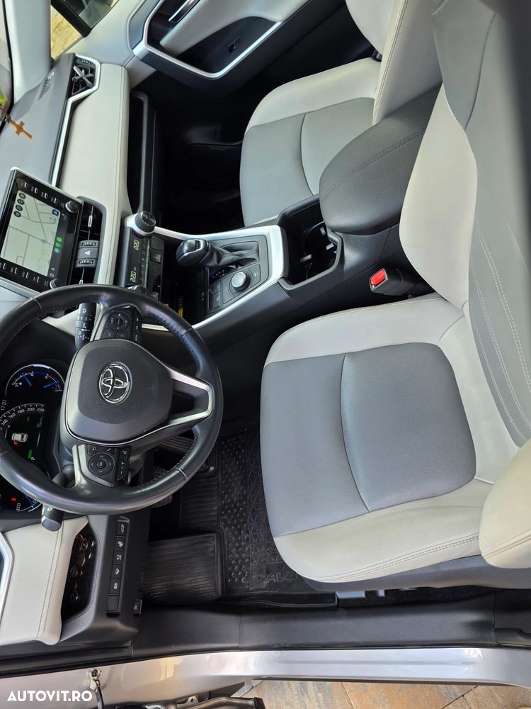 Toyota RAV4 2.5 VVT-iE 4x4 Luxury Plus - 5