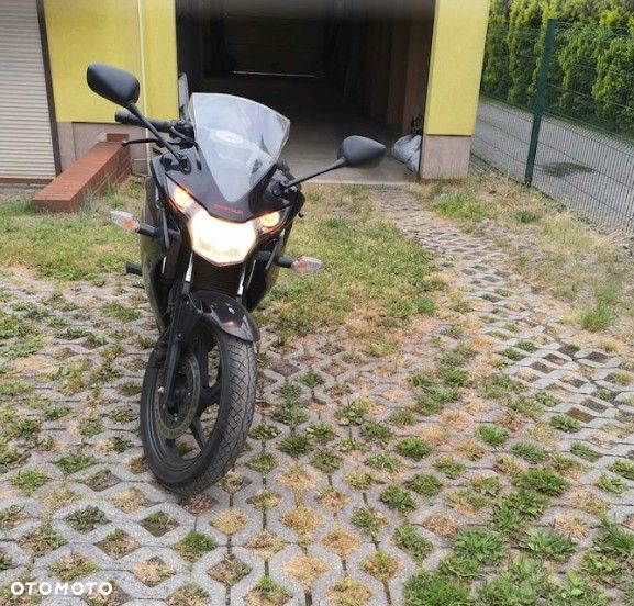 Honda CBR - 1