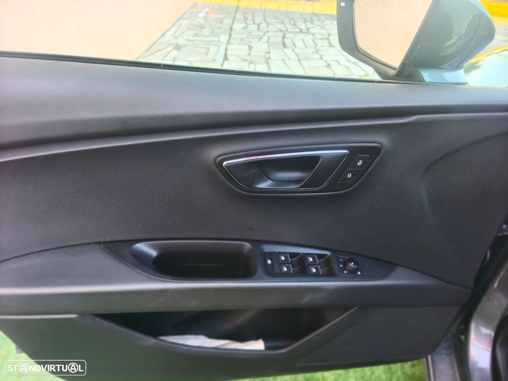 SEAT Leon ST 2.0 TDI FR S/S - 13
