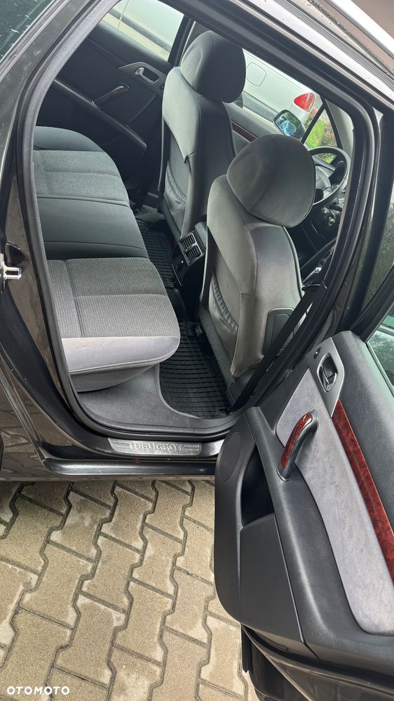 Peugeot 407 2.0 HDI SV Executive EU4 - 12