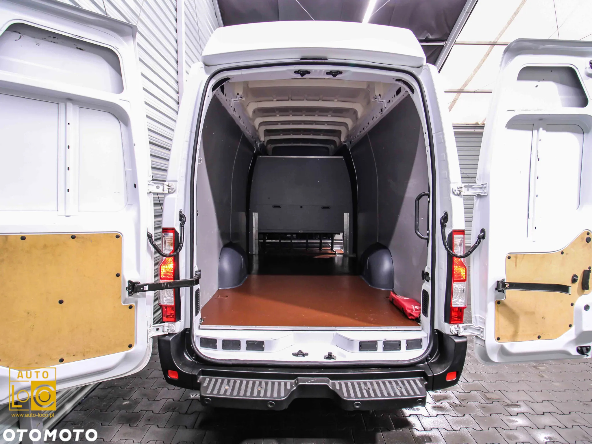 Renault MASTER BRYGADÓWKA 6 OSÓB - 14