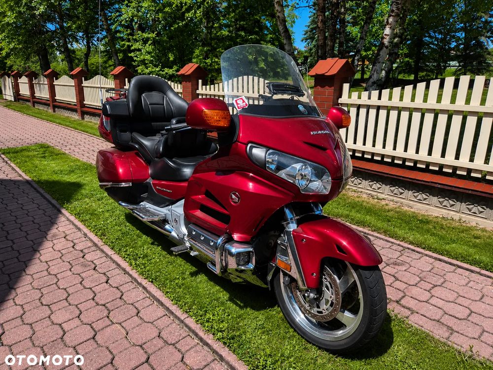 Honda GL - 5