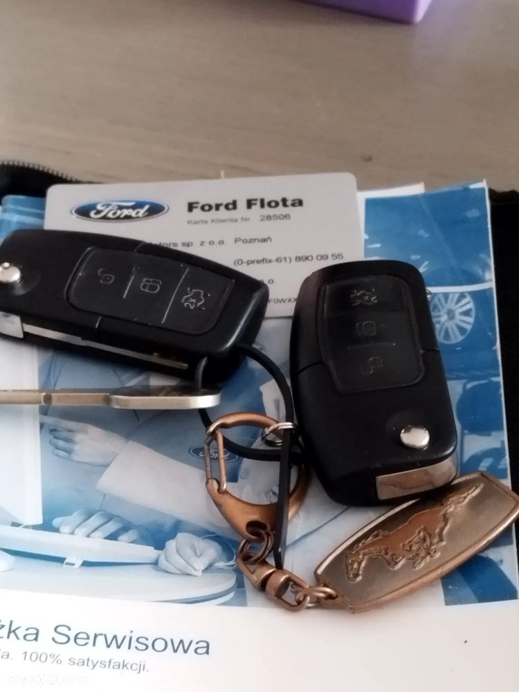 Ford Mondeo 2.0 TDCi Ambiente - 10