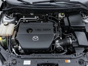 Mazda 3 Hatchback MZ-CD 1.6 Exclusive - 4