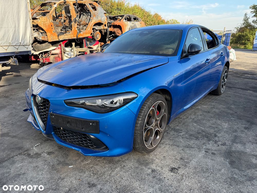 Alfa Romeo Giulia - 1