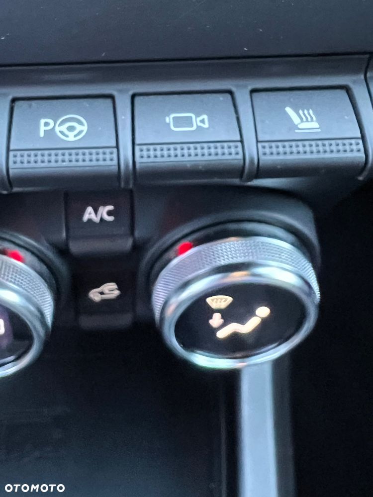 Renault Arkana TCe Mild Hybrid 160 EDC R.S LINE - 11