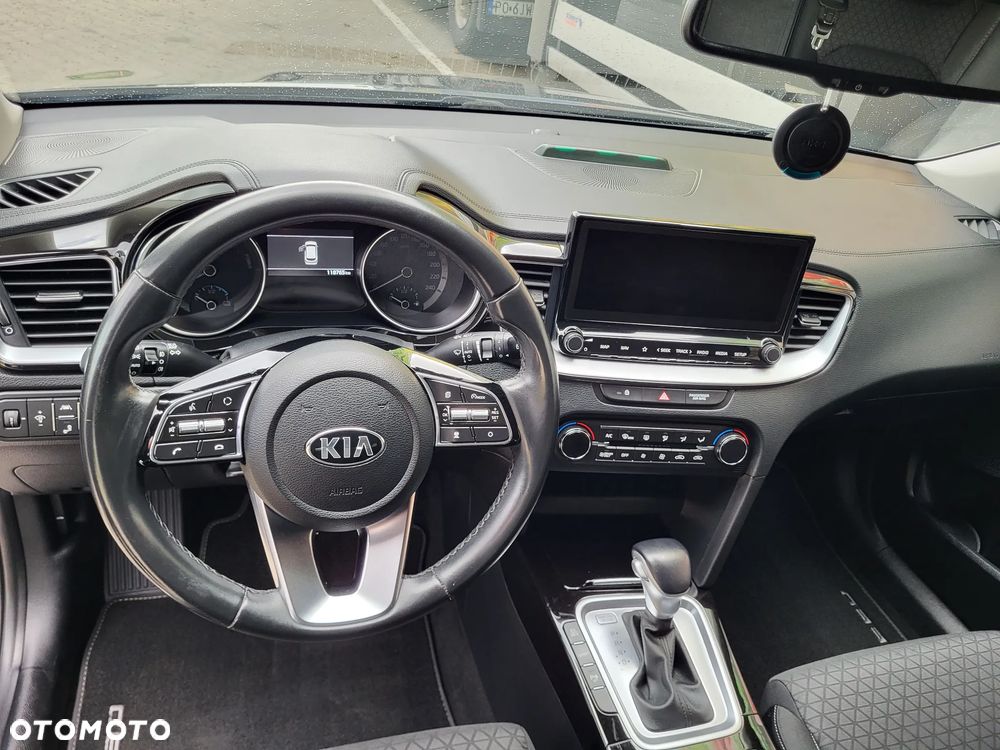 Kia Ceed 1.6 GDI PHEV XL DCT - 19