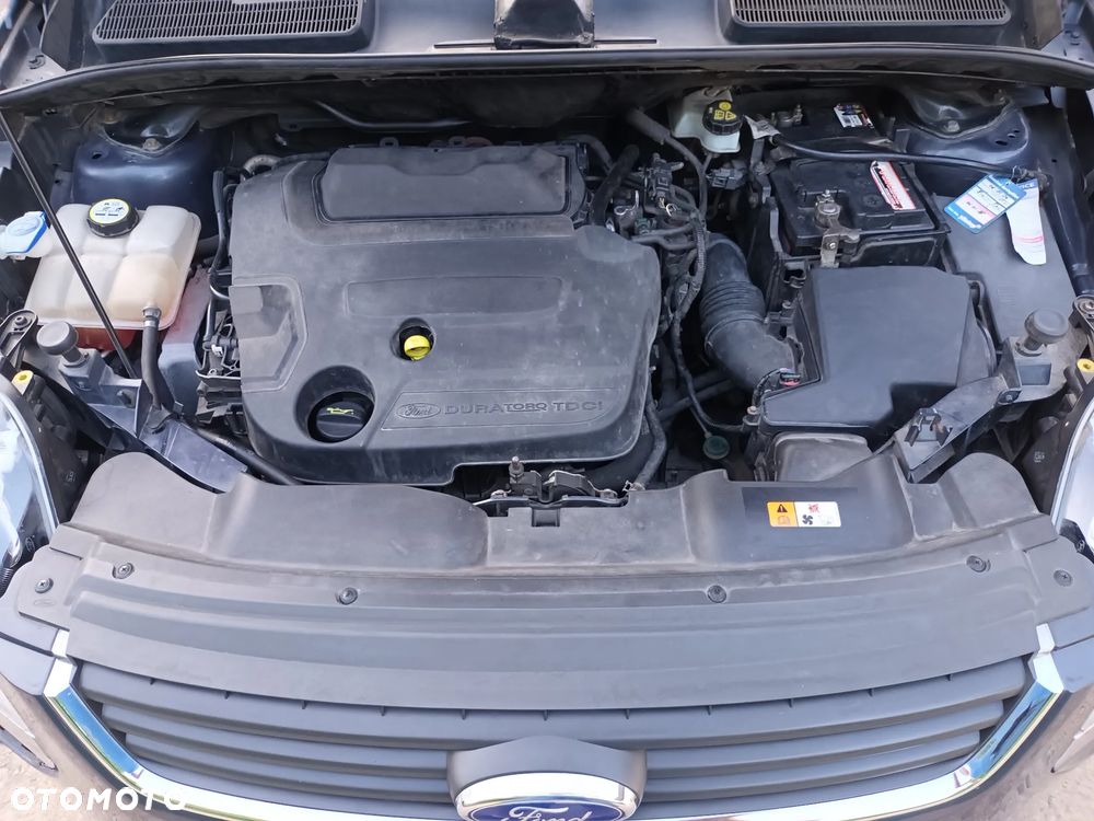 Ford Kuga 2.0 TDCi 2x4 Trend - 21
