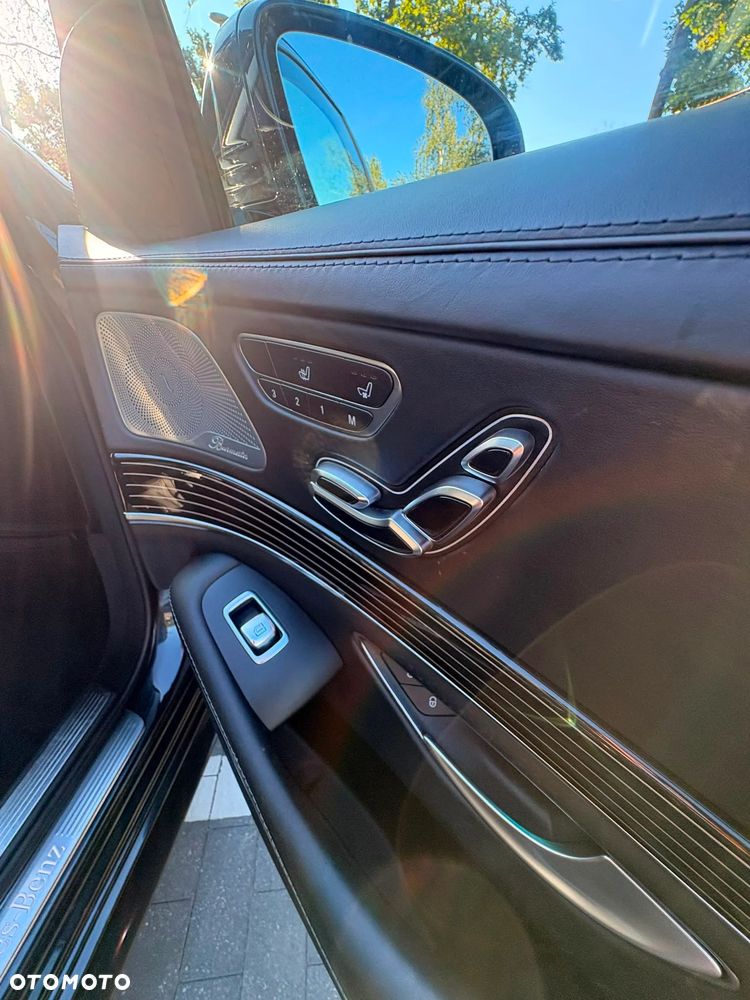 Mercedes-Benz Klasa S 560 4Matic 9G-TRONIC - 28