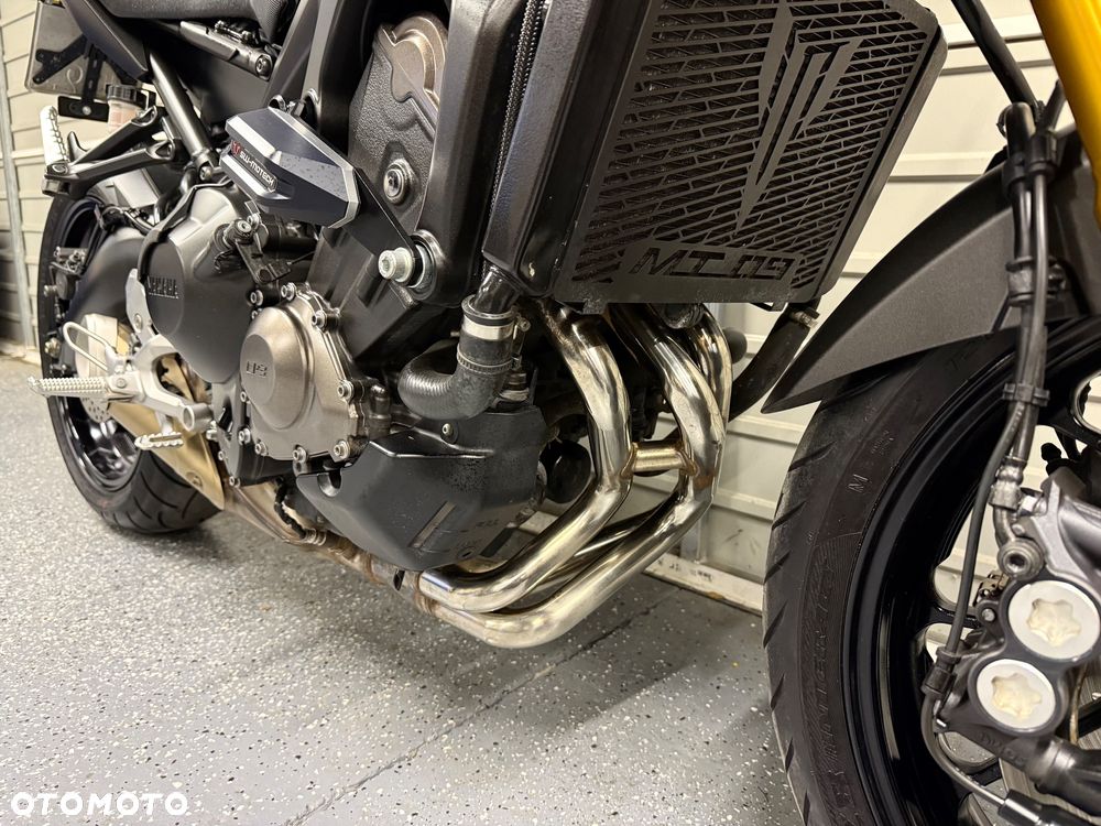 Yamaha MT - 8