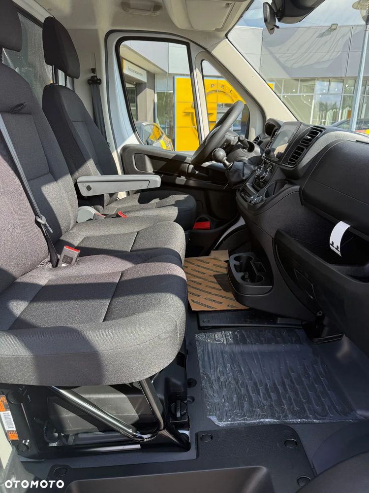 Opel Movano 2,2 180 KM Skrzynia 10EP - 6