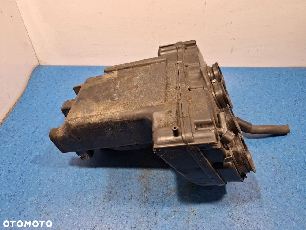 YAMAHA FAZER FZS 1000 OBUDOWA FILTRA POWIETRZA - 2