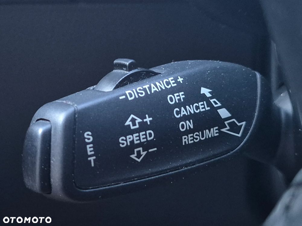 Audi A4 Avant 2.0 TDI Multitronic - 34