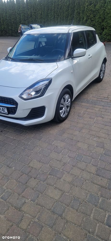 Suzuki Swift 1.2 SHVS Premium Plus - 3