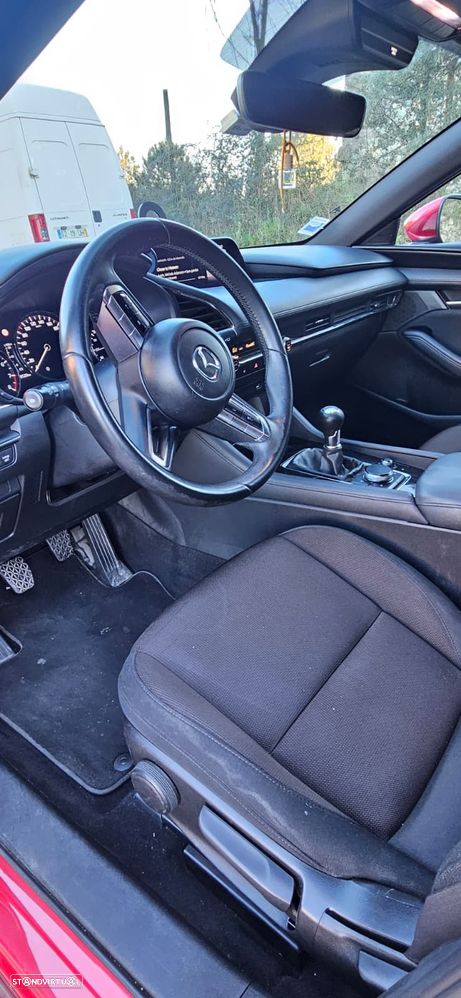 Mazda 3 Hatchback - 6