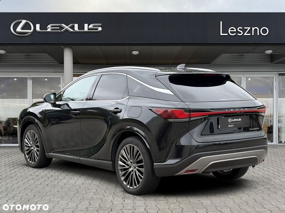 Lexus RX 450h+ Omotenashi - 6