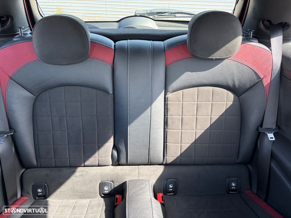 MINI 3 Portas Cooper D - 9