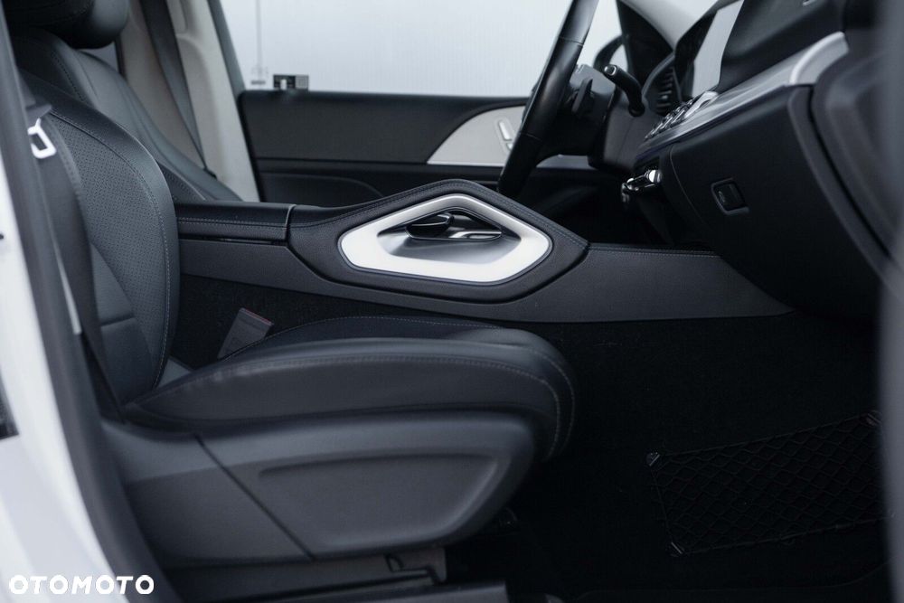 Mercedes-Benz GLE - 30