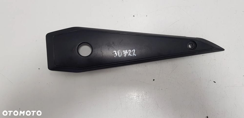 Yamaha FZ1 1000 N Fazer RN16 06-15 Wypełnienie Lewe Owiewka - 2