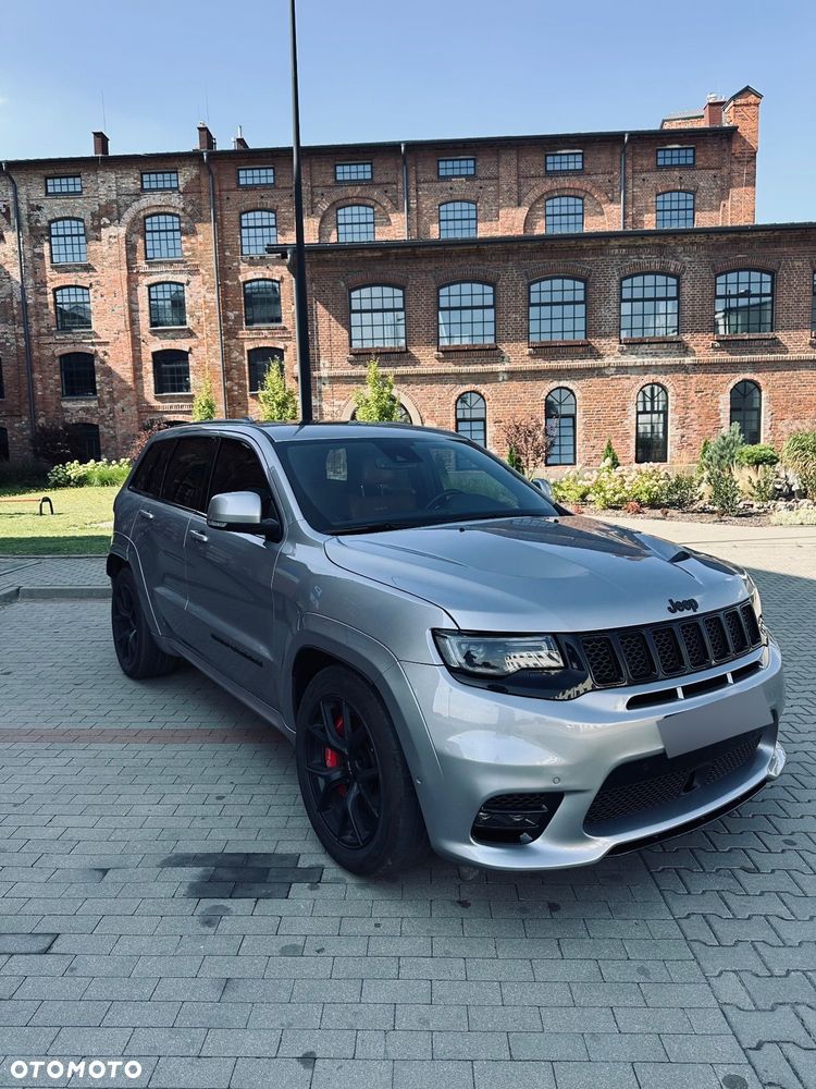 Jeep Grand Cherokee SRT Night - 7