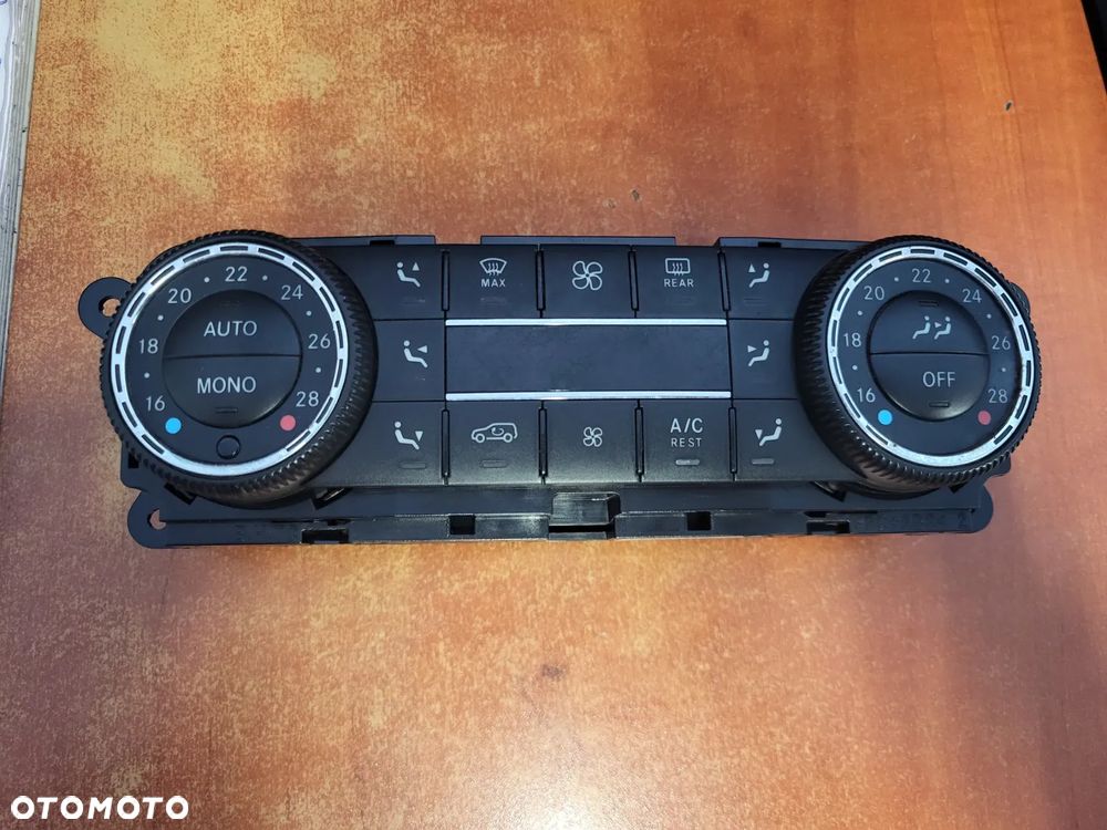 PANEL KLIMATYZACJI MERCEDES GL X164  A2518702289  A2518205289 - 1