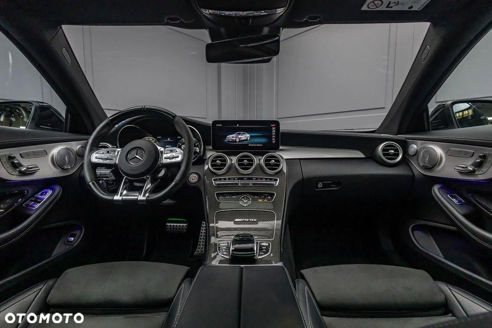 Mercedes-Benz Klasa C AMG 63 S - 16