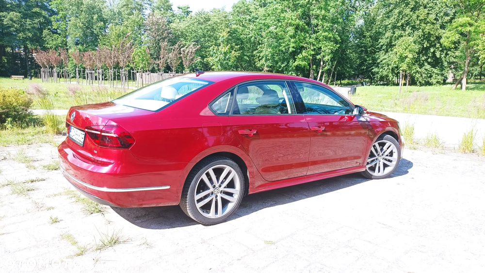 Volkswagen Passat - 6