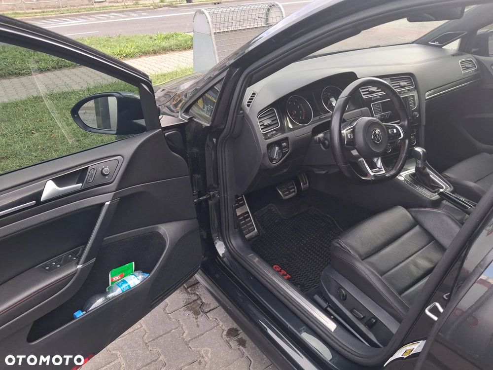 Volkswagen Golf ver-2-0-tsi-opf-dsg-gti - 13