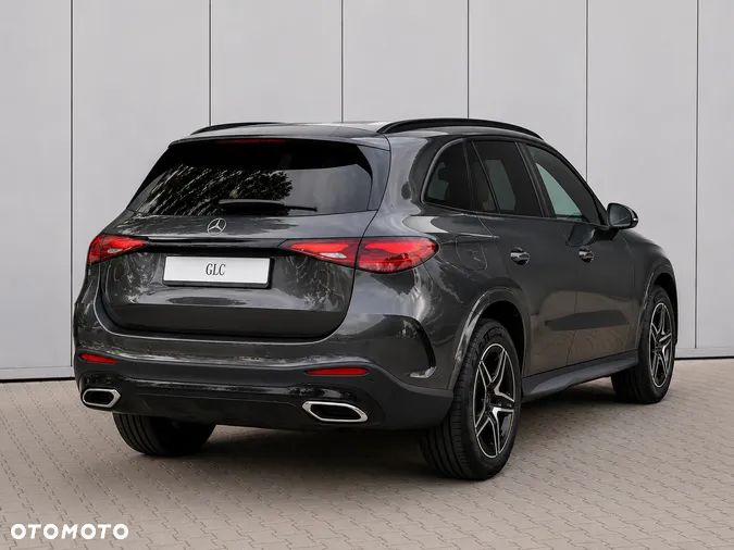 Mercedes-Benz GLC 200 4-Matic - 2