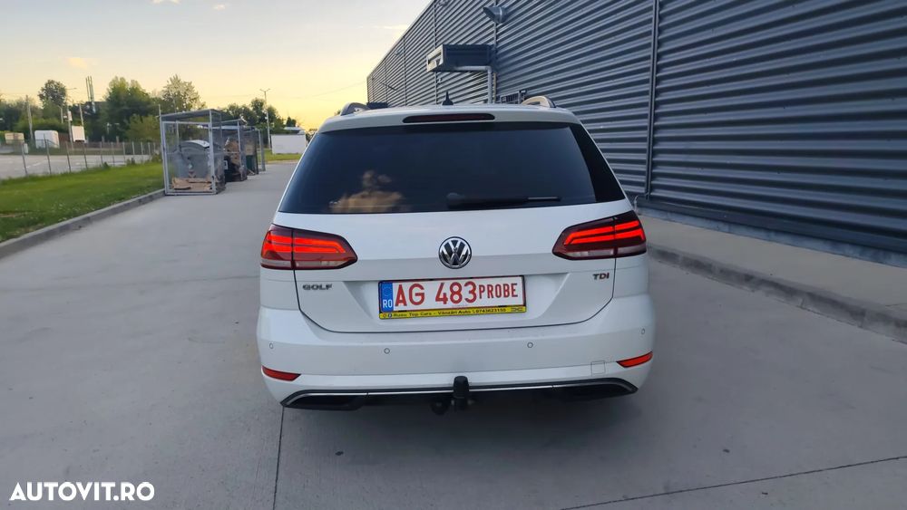 Volkswagen Golf 1.6 TDI DSG Comfortline - 19