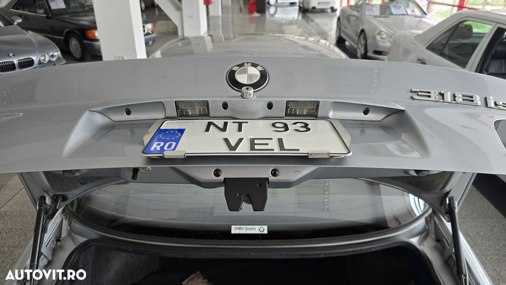 BMW Seria 3 - 35