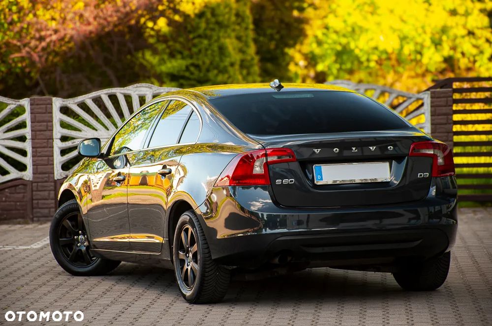 Volvo S60 D4 Summum - 2