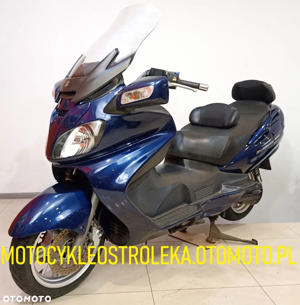 Suzuki Burgman - 1