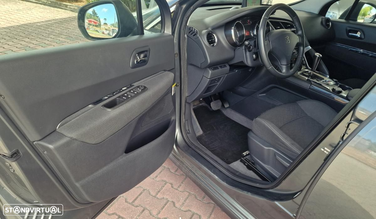 Peugeot 3008 1.6 e-HDi SE Style 2-Tronic - 9