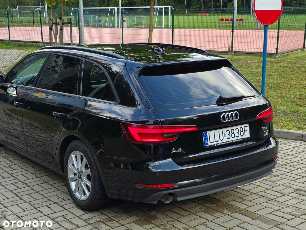 Audi A4 Avant 2.0 TDI ultra - 4