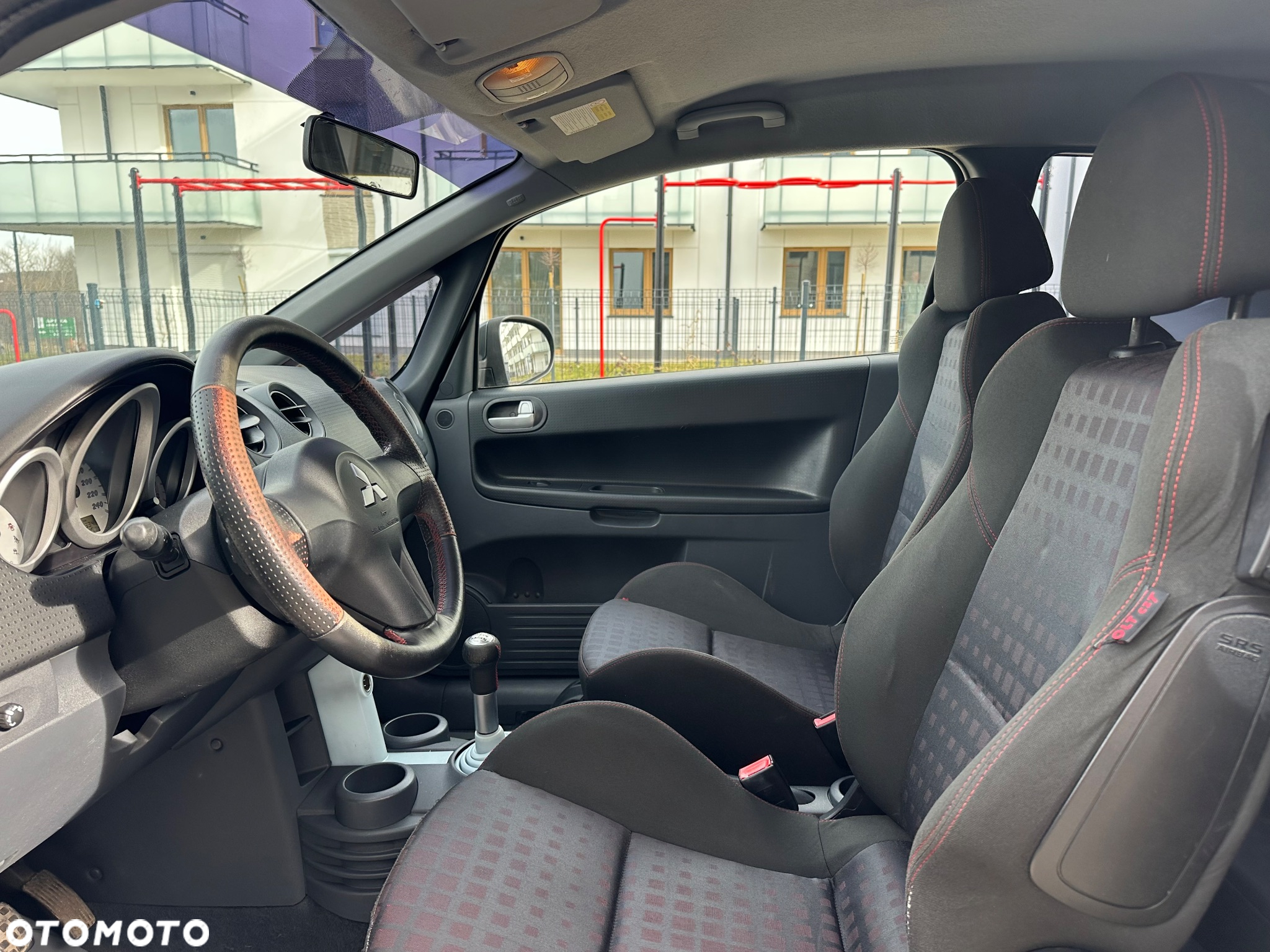 Mitsubishi Colt 1.5 Turbo - 10