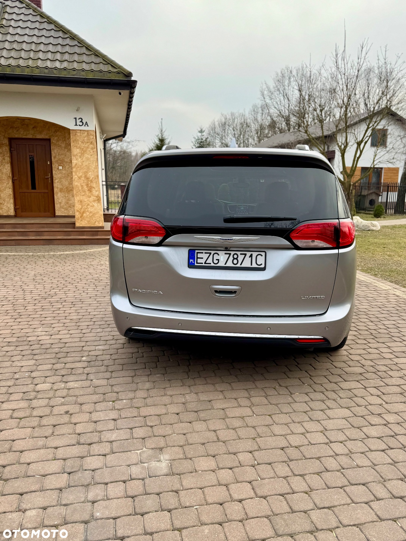 Chrysler Pacifica - 6