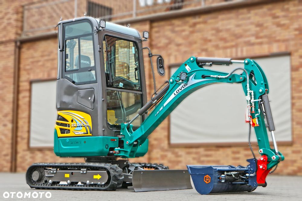 LOVOL FR18E2-u z kabiną - 9