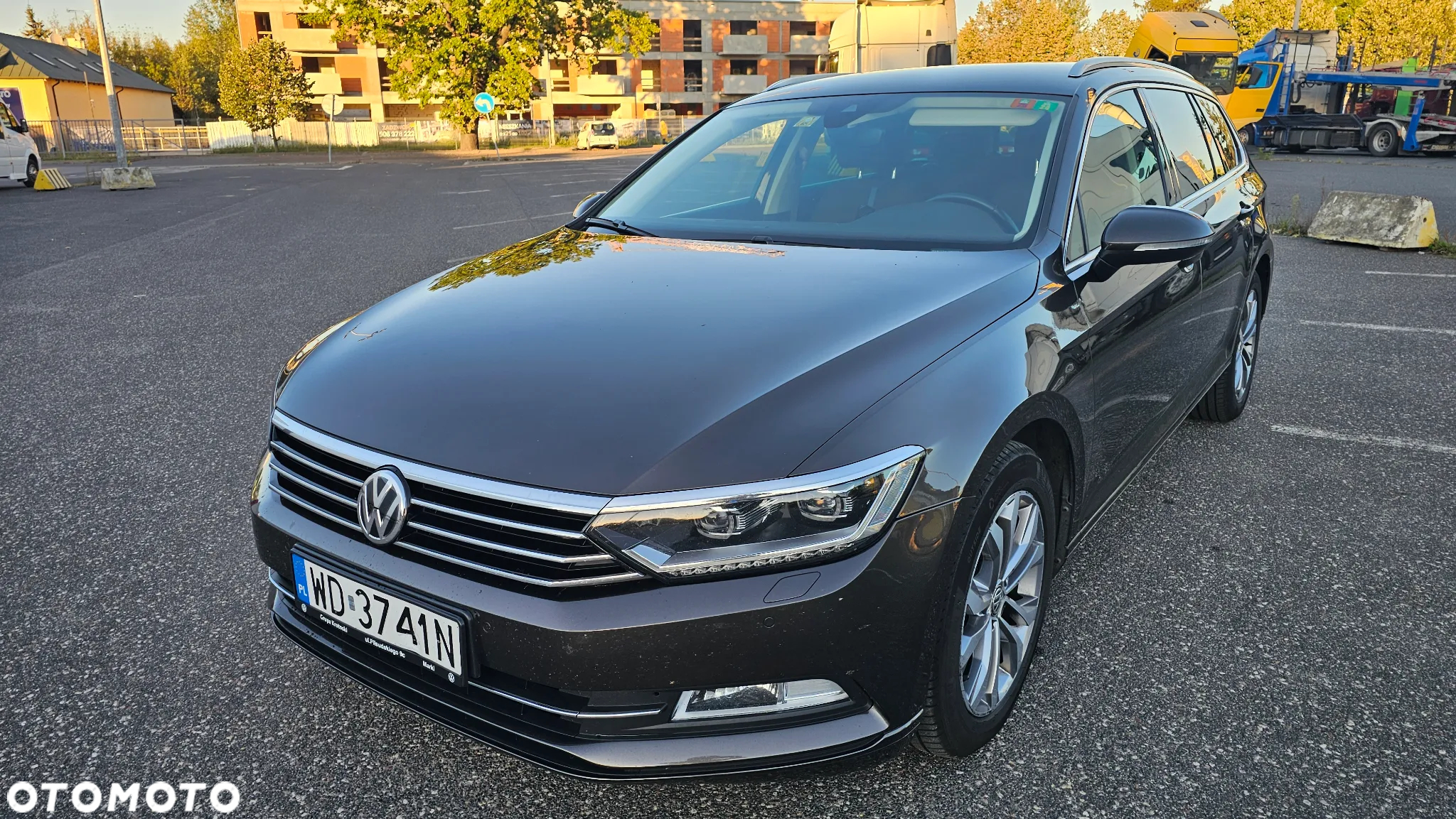 Volkswagen Passat 2.0 TDI BMT Comfortline DSG - 2