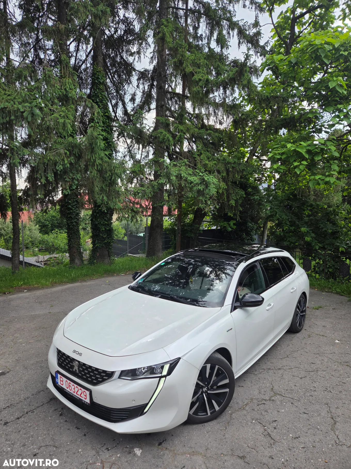 Peugeot 508 Plug-In Hybrid 360 e-EAT8 SPORT ENGINEERED - 27