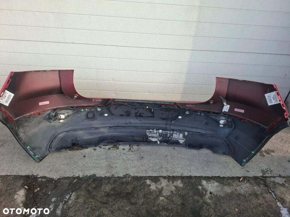 Volvo XC40 zderzak tył 4PDC kod koloru 725 - 9