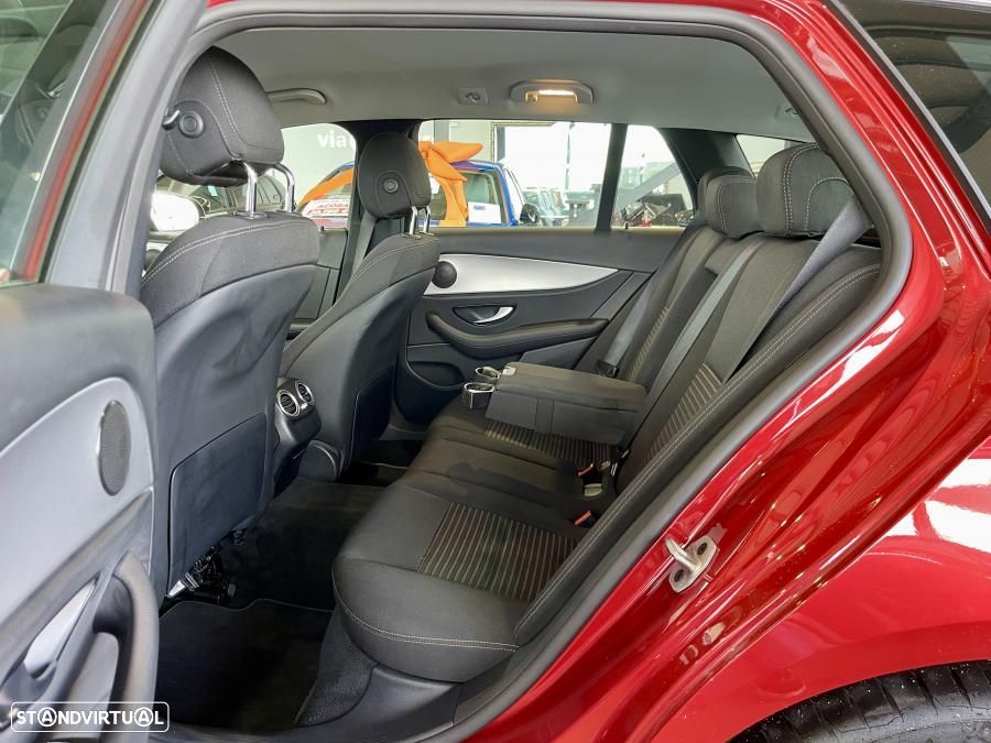 Mercedes-Benz E 300 de Avantgarde - 28